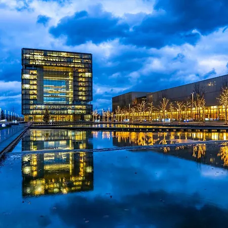 Modern Und Ruhig, Mit Garage & Ps4, Nahe Messe, Rue Und Uniklinik, Voll Ausgestattete Kueche, Bad Mit Dusche Und Badewanne Apartmán Essen